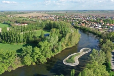 gravel island; Klátovské rameno; Trhová Hradská; 4/2025