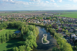 gravel island; Klátovské rameno; Trhová Hradská; 4/2025